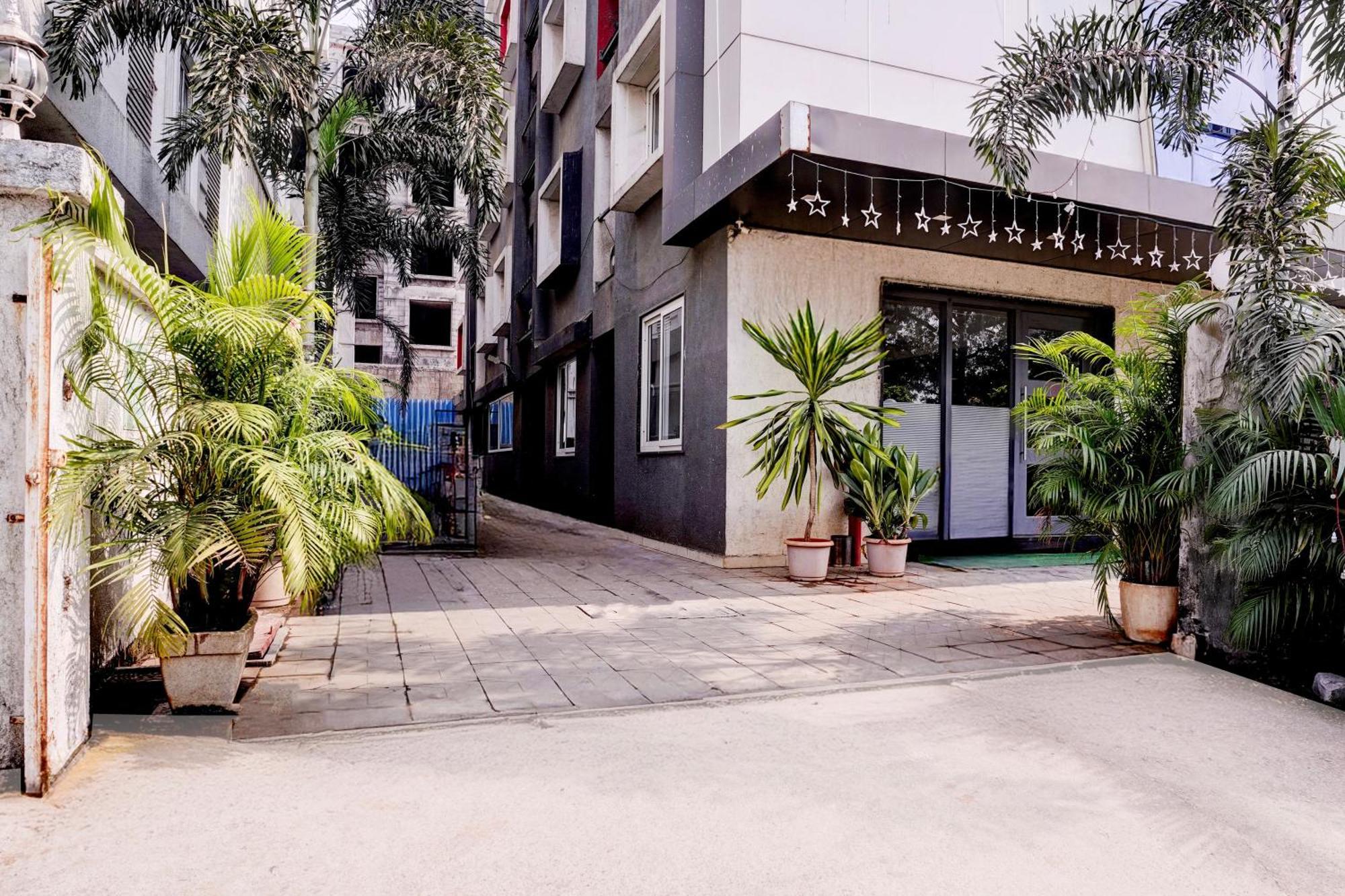 Townhouse Oak Kopar Khairane Navi Mumbai Formerly Ivy Hotel Zewnętrze zdjęcie