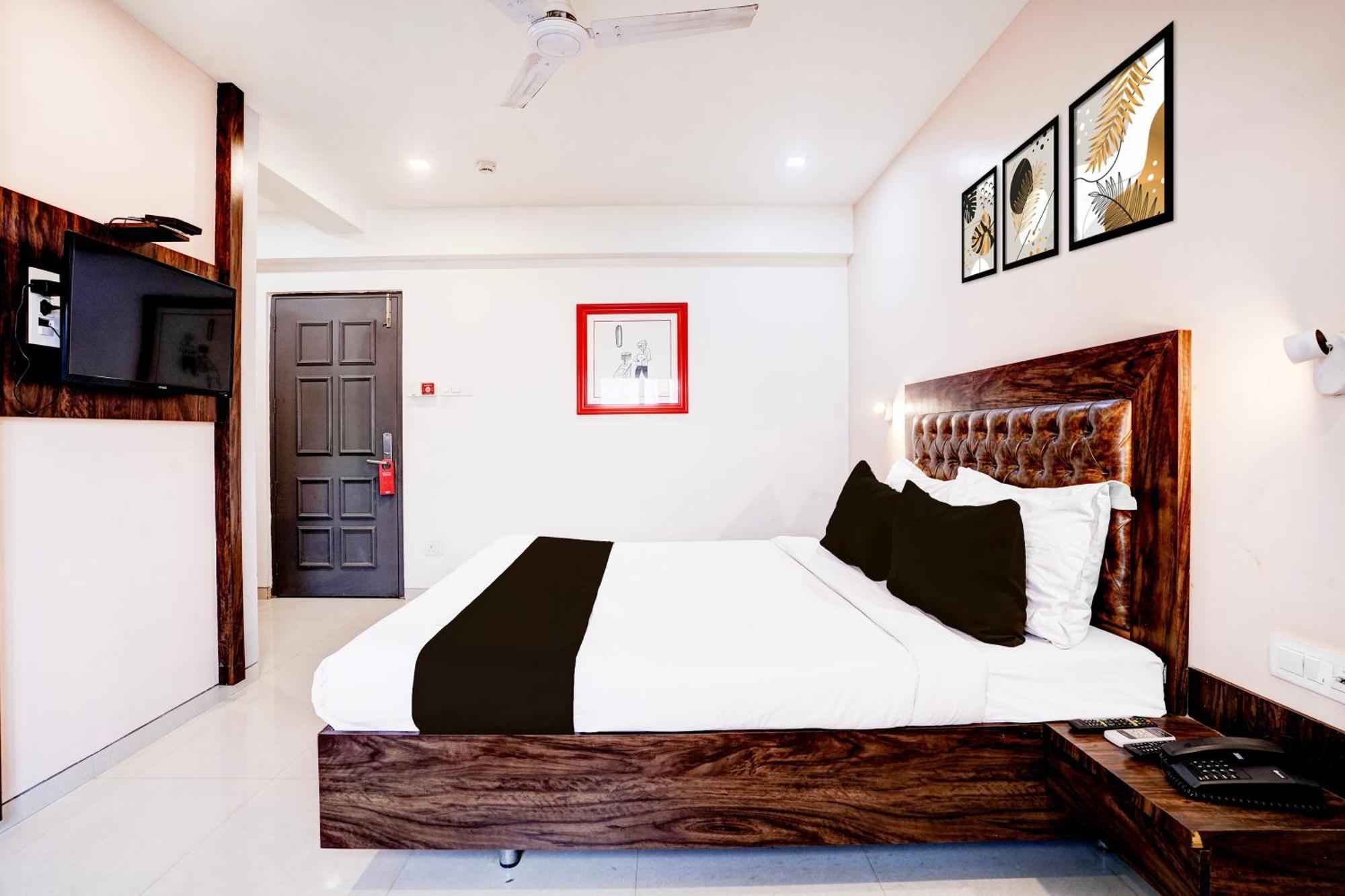 Townhouse Oak Kopar Khairane Navi Mumbai Formerly Ivy Hotel Zewnętrze zdjęcie