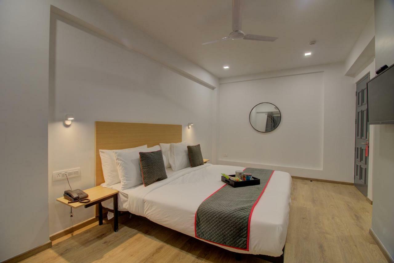Townhouse Oak Kopar Khairane Navi Mumbai Formerly Ivy Hotel Zewnętrze zdjęcie