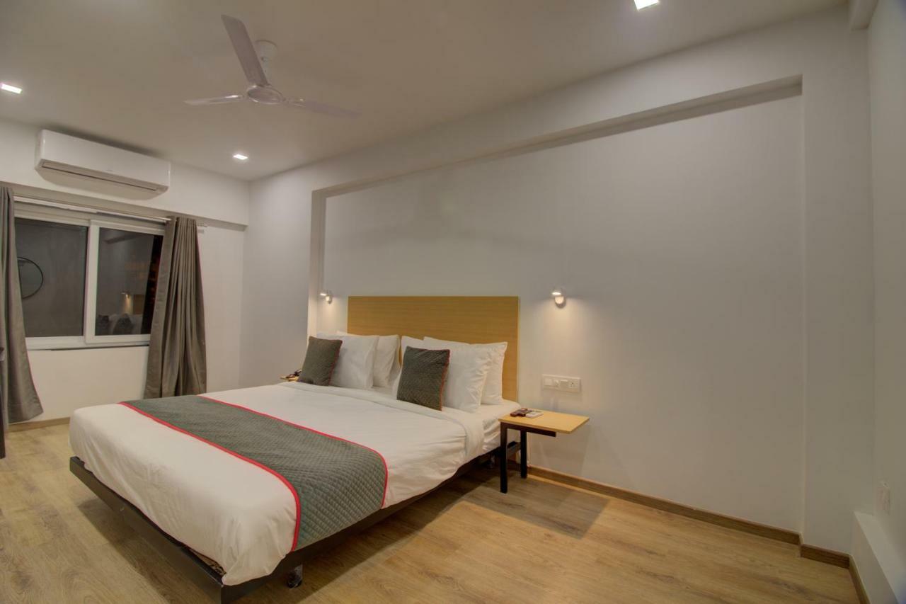 Townhouse Oak Kopar Khairane Navi Mumbai Formerly Ivy Hotel Zewnętrze zdjęcie