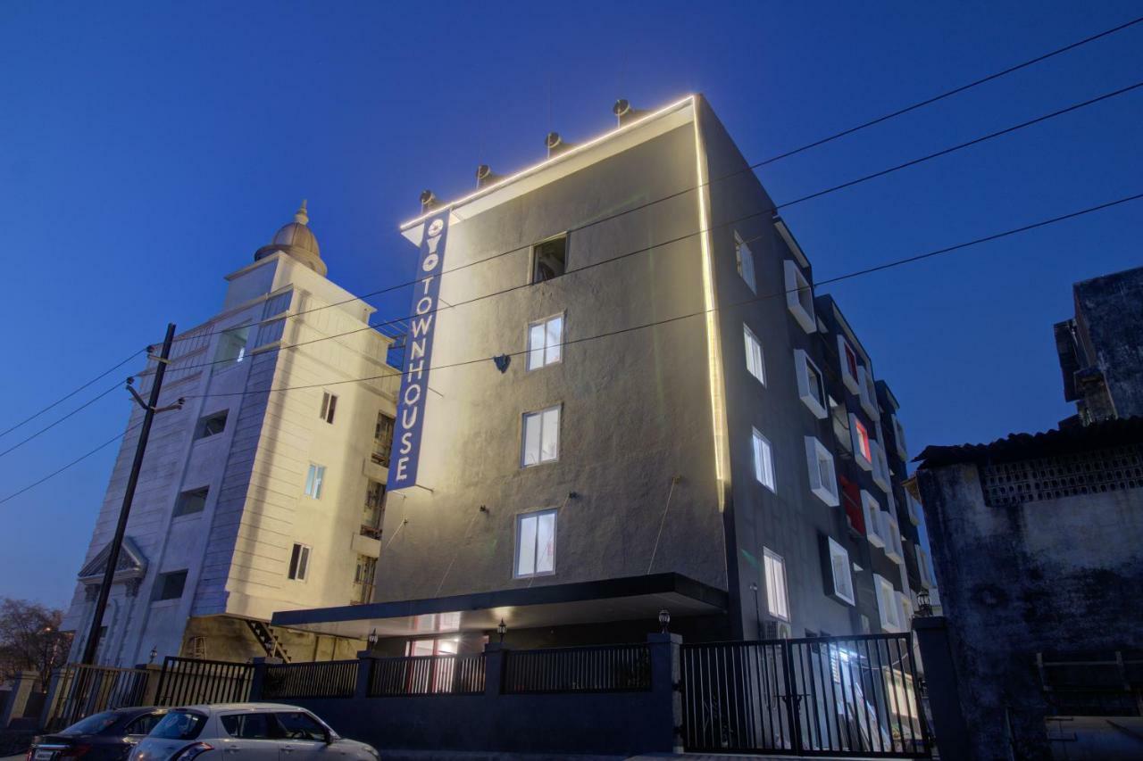 Townhouse Oak Kopar Khairane Navi Mumbai Formerly Ivy Hotel Zewnętrze zdjęcie